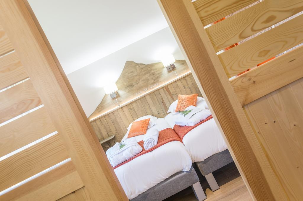 Logis Hotel Le Relais Du Bois Vialotte Le Chambon-sur-Lignon Eksteriør billede